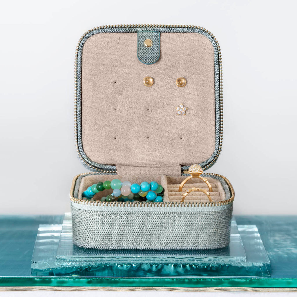 Raw Silk Light-green Jewelry box