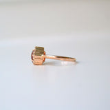 Mala Ring aus 18K Rosegold I Turmalin und Diamanten