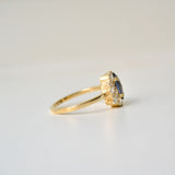 Nil Pokura 18K Gold Ring w. Spinel & Diamonds