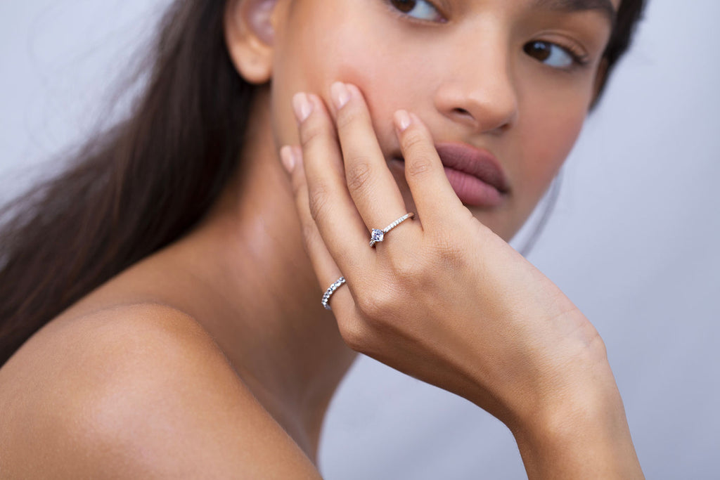 Sarah Lil Aqua 14K Whitegold Ring w. Aquamarines