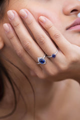 Nil Pata 18K Gold Ring w. Diamonds & Sapphire