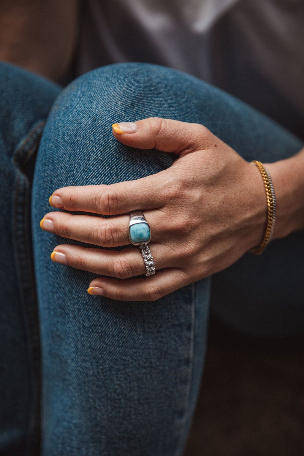 IX Cushion Larimar Signet Ring Sølv