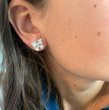 Fairytale Butterfly X-Large 18K Gold, Rosegold or Whitegold Studs w. Diamonds