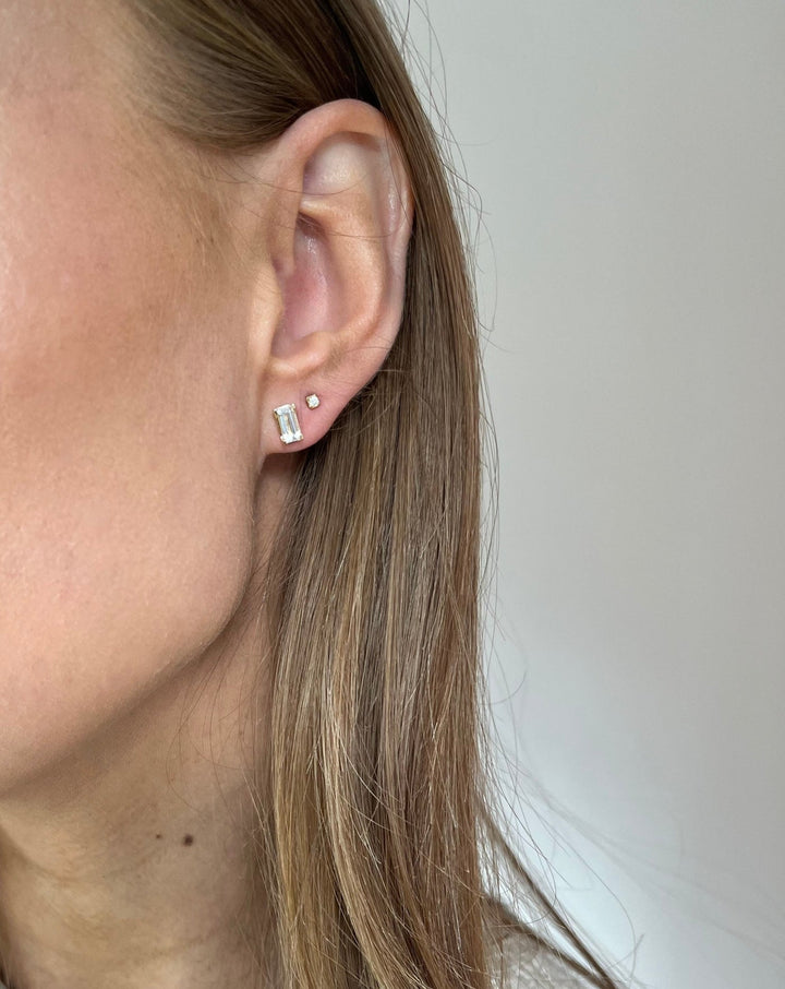 Nord White 18K Whitegold Stud w. Topaz & Diamond