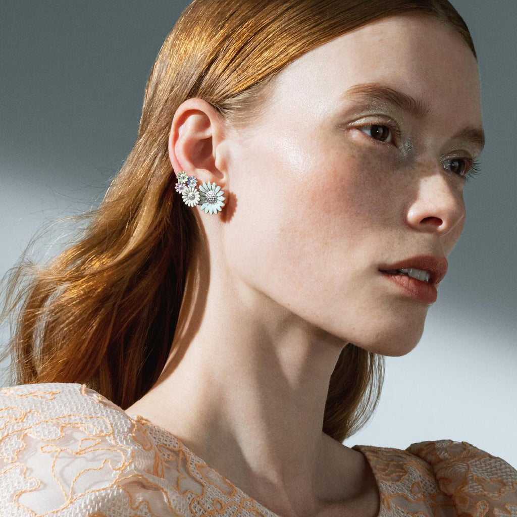 Daisy x Stine Goya Medium farbenfroher silberner Earcuff