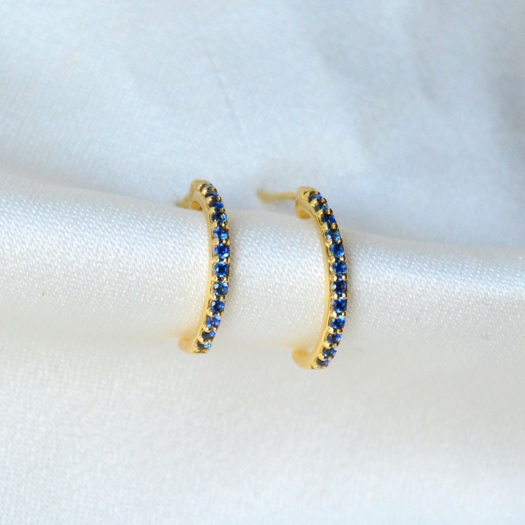 Nina 18K Gold Earrings w. Sapphires