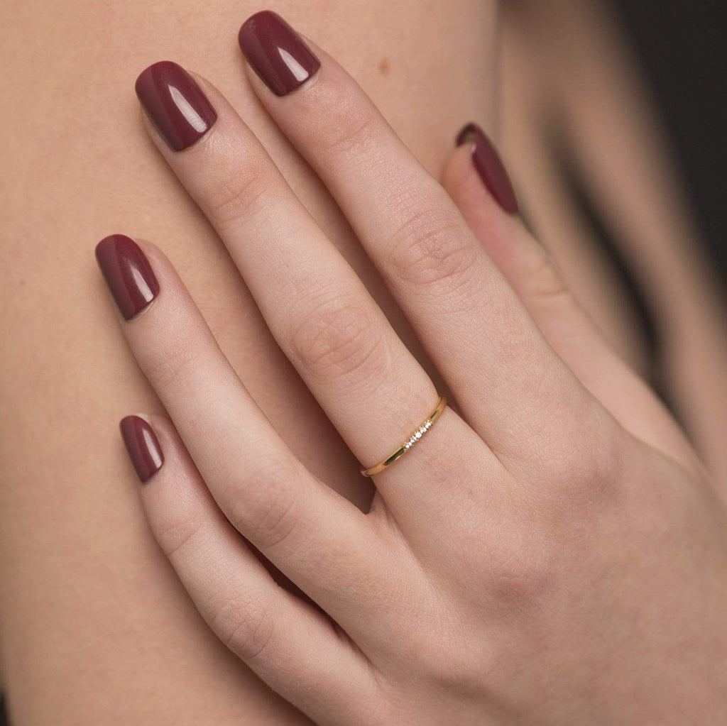 Eline Row 18K Gold Ring w. White Sapphires