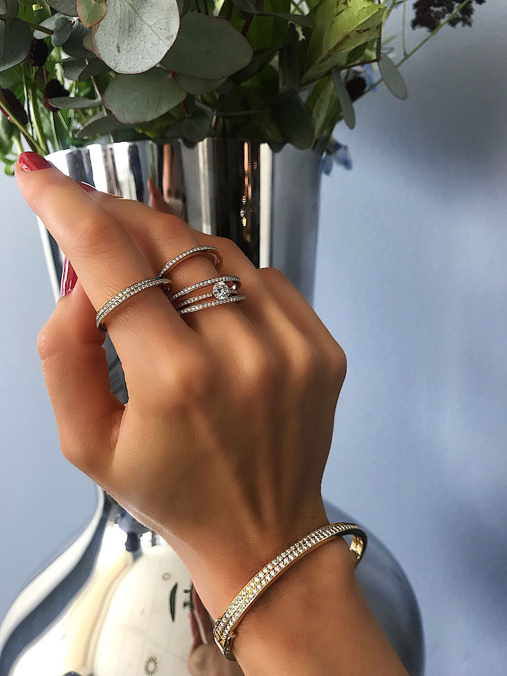 Halo 18K Gold Ring w. Diamonds 0.39 ct