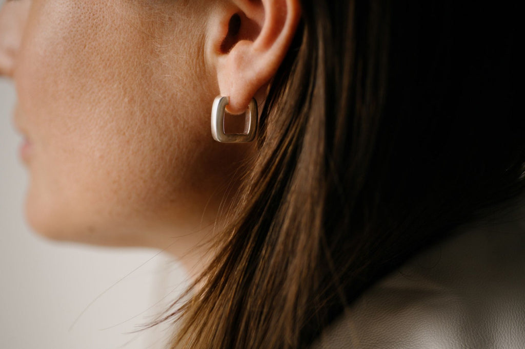 IX Bold Square Silver Hoop