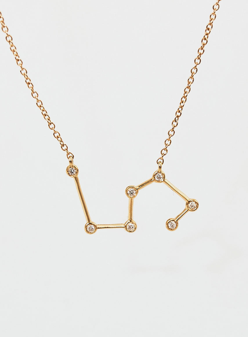 Star Sign Leo 18K Gold Necklace w. Diamond