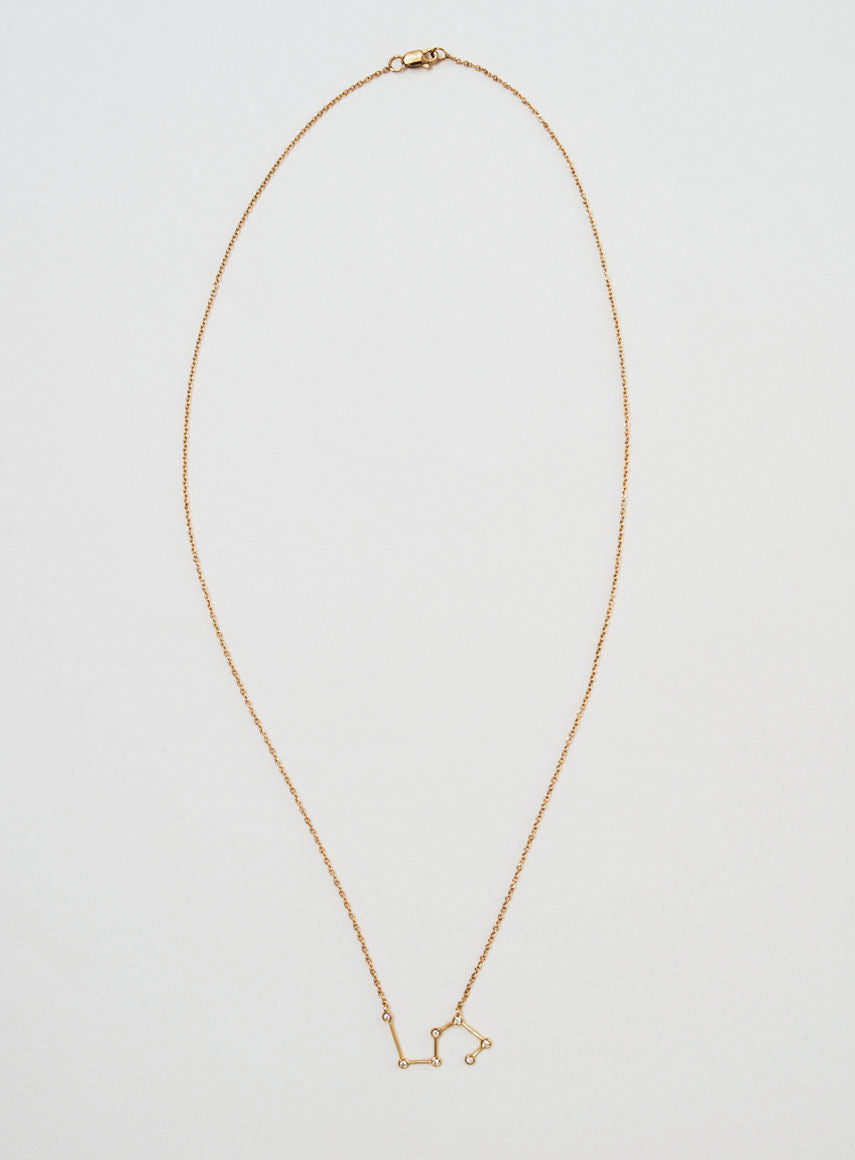 Star Sign Leo 18K Gold Necklace w. Diamond
