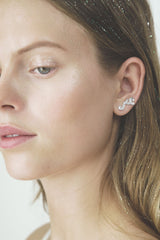 The Magician Silver Earring w. White Zirconia