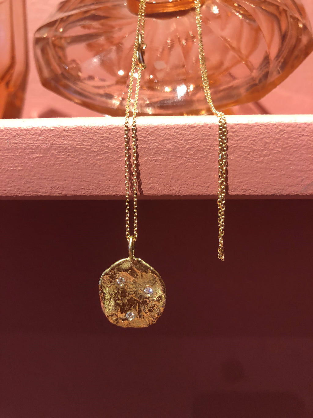 Bumby Code 14K Guld Vedhæng m. 3 Diamanter