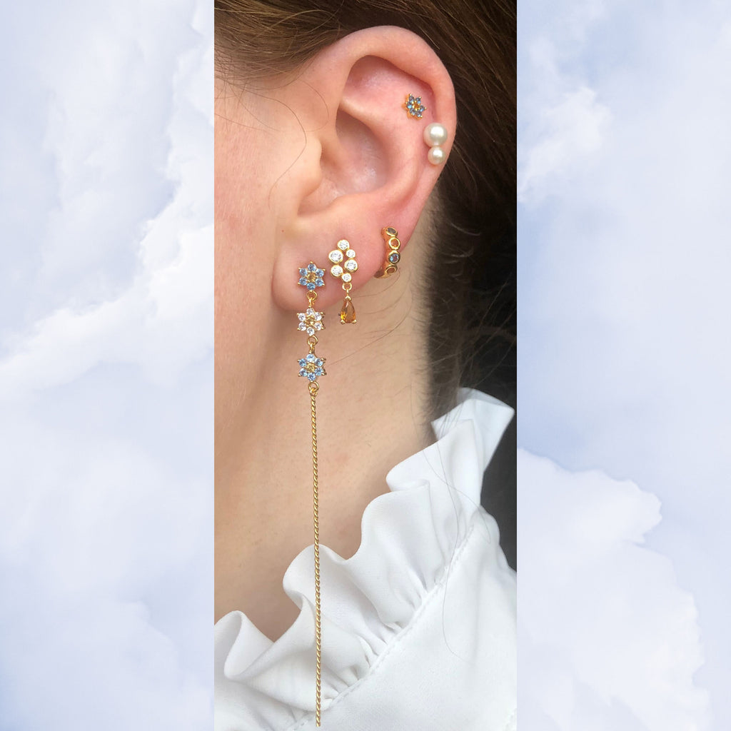 Flower Wand 18K Gold Plated Stud w. Blue, White, Orange & Brown Zirconia