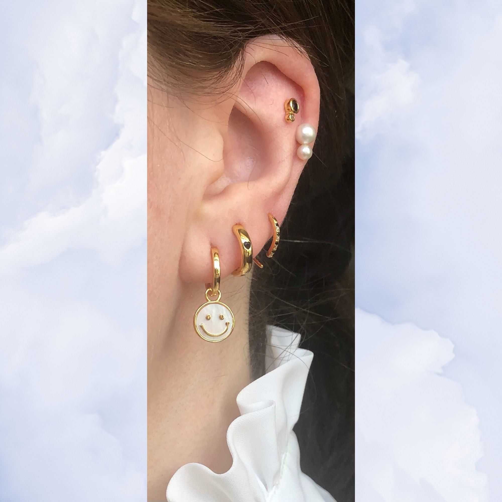 Tiny Hook 18K Gold Plated Earring w. White & Black Zirconia