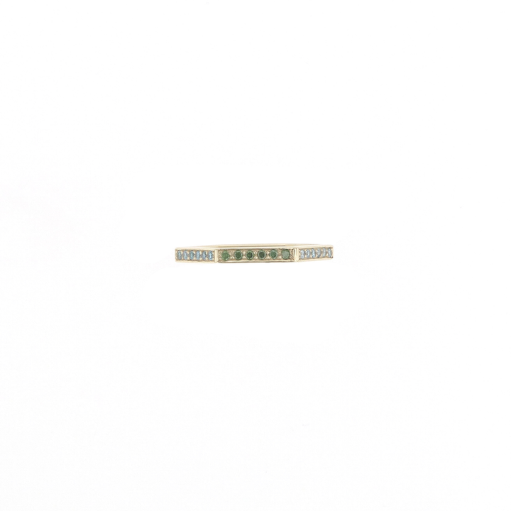 Classic Hexagon 14K Gold Ring w. Diamonds