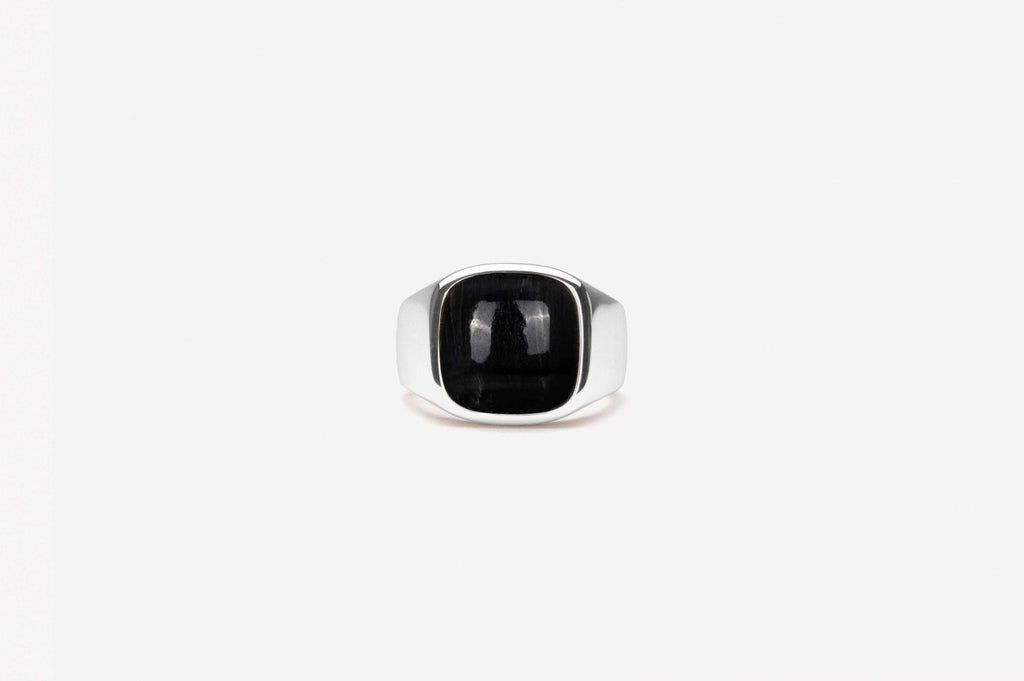 IX Cushion Signet Silver Ring w. Hawks Eye Ring