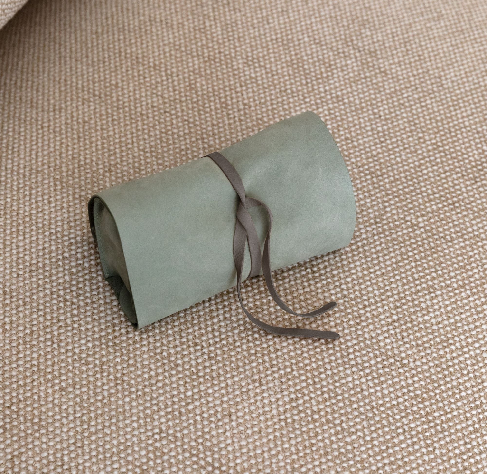 Jewel-on-the-go Mist Green
