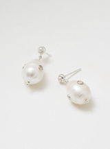 Pearl on pearl Sølv Øreringe m. Zirkon & perle