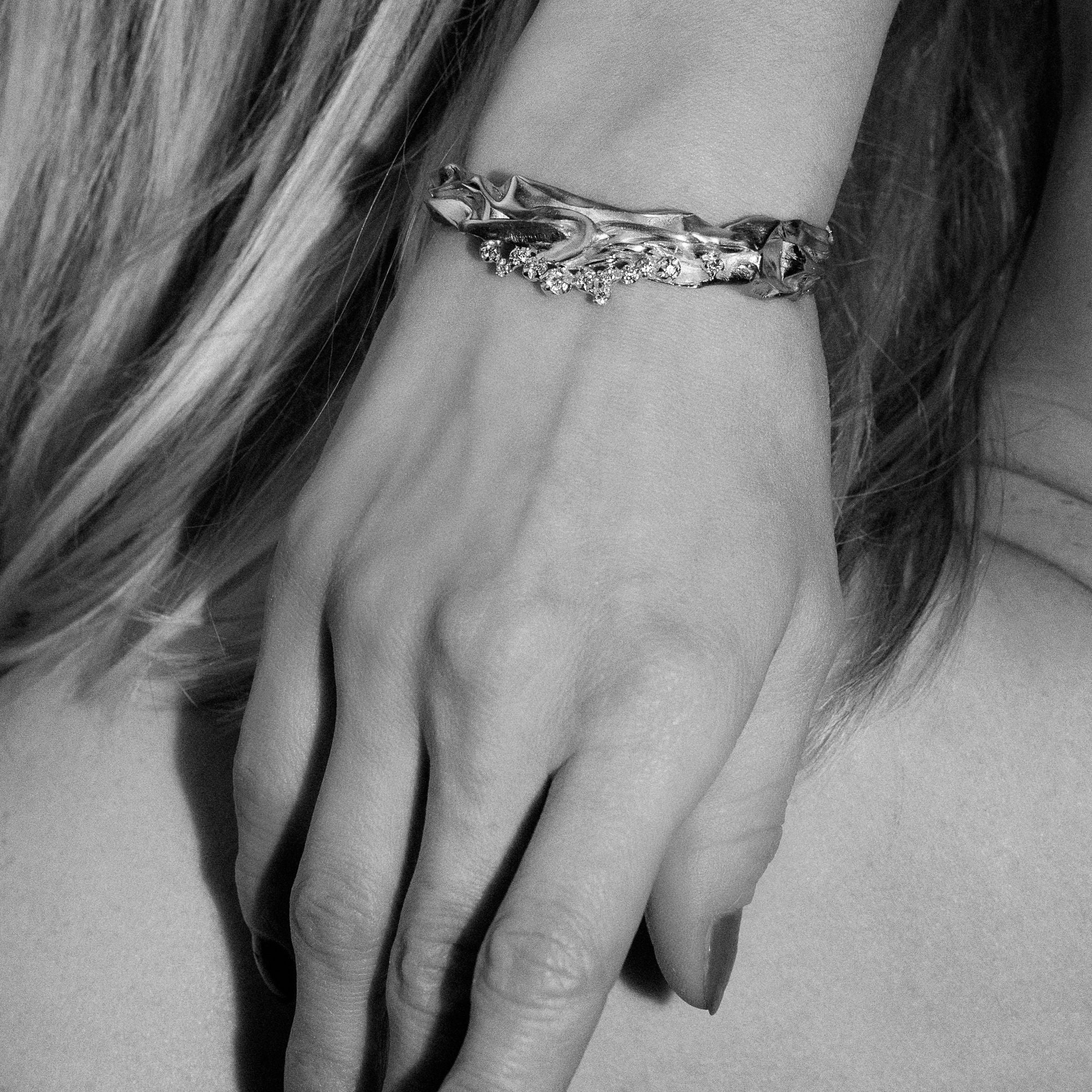 Fusion No 02 18K Guld, Hvidguld eller Rosaguld Armbånd m. Diamanter