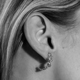 Middle Hoop Nr 05 18K Gold, Whitegold or Rosegold Studs w. Diamonds