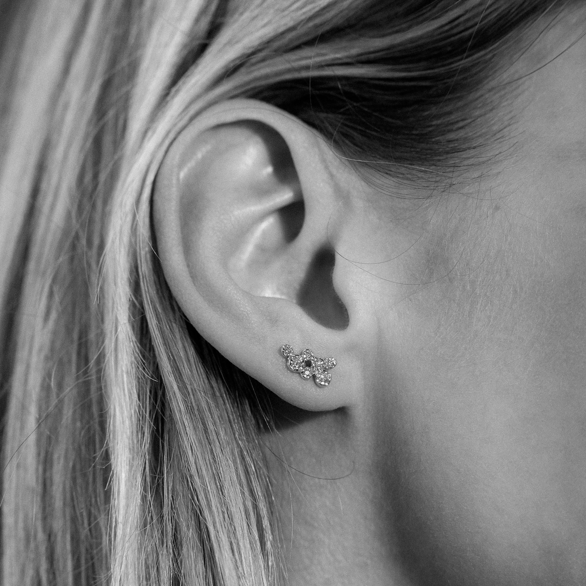 Cluster Nr 03 18K Gold, Whitegold or Rosegold Earrings w. Diamonds