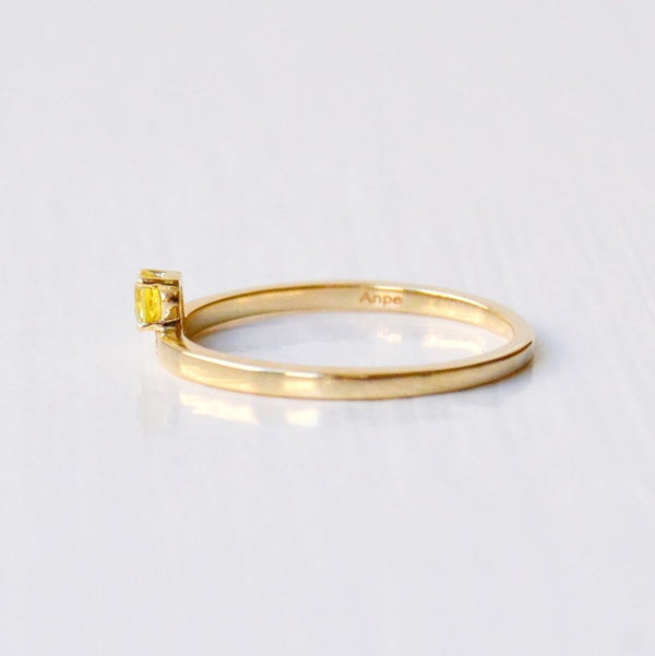 Andrea Gul 14K Guld Ring m. Safir & Diamanter
