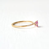 Hima Goldring aus 18K I Rosa Saphir und Diamanten