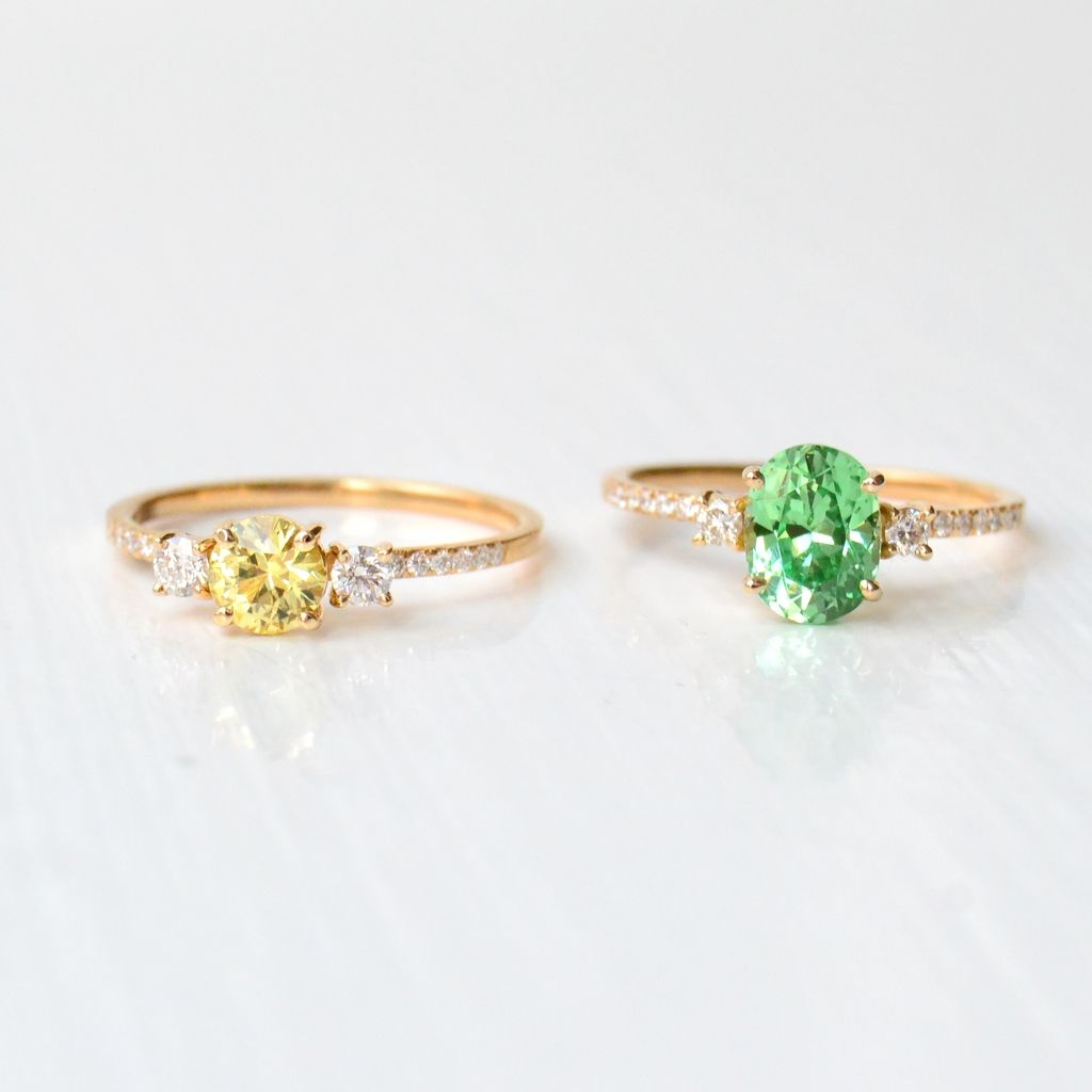 Minti 18K Guld Ring m. Tsavorit Sten & Diamanter