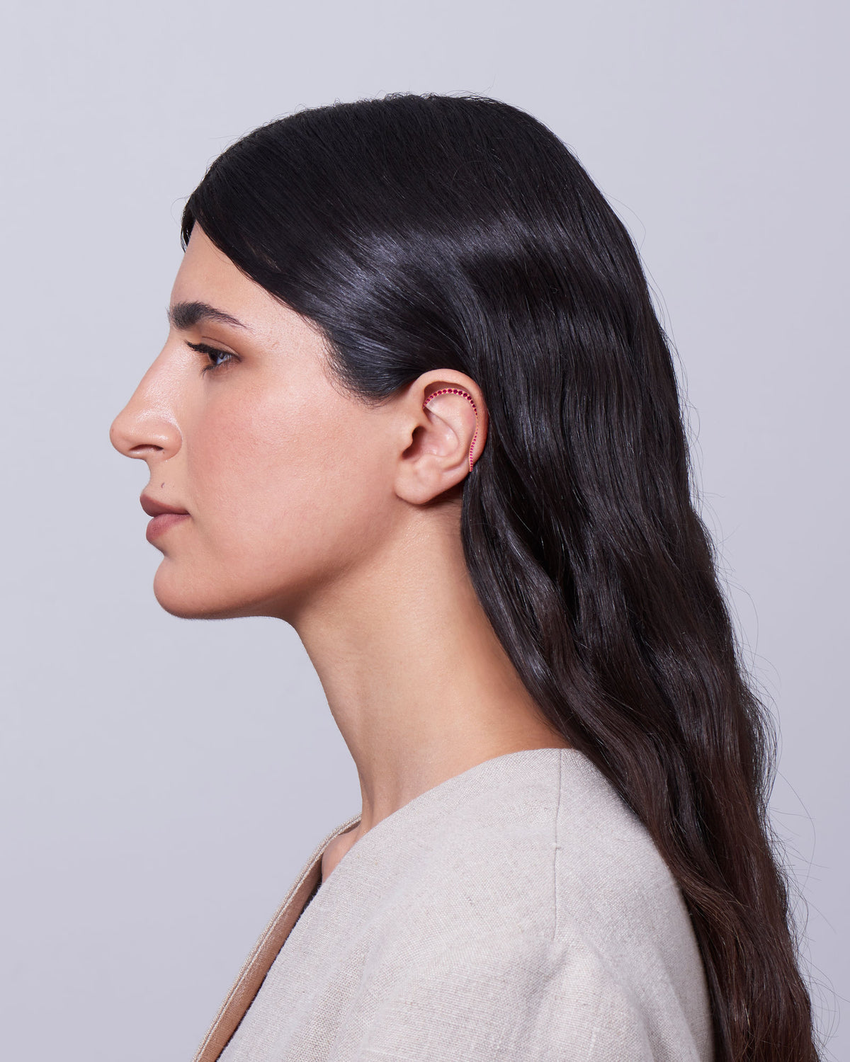 Rubin Queen Wave 18K Earcuff aus Rosegold I Rubin