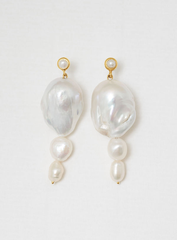 Thick pearl Gold Plated Earring w. Pearls