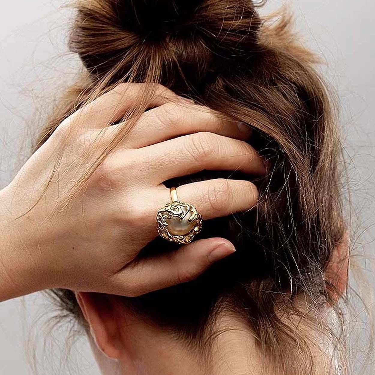 The Venus Gold Plated Ring w. Pearl
