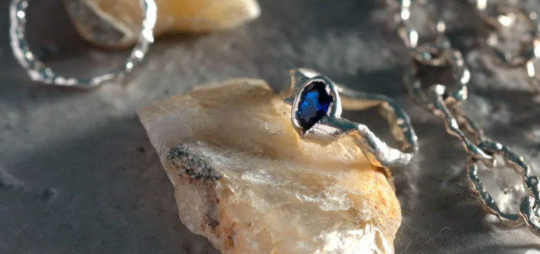 Which blue gemstone is the right one for you?