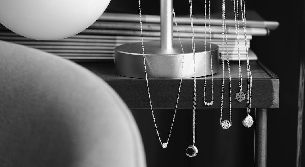Black Friday Necklace Deals
