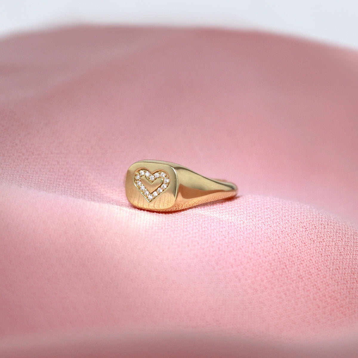 Valentine's Day Diamond Rings