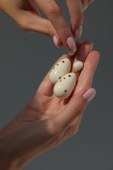White & Green Large Goldplated Galaxy Drop Earrings w. Pearl