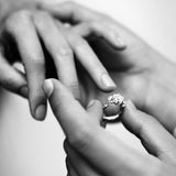 Winter Frost Solitaire 18K Gold Ring w. 23 Diamonds