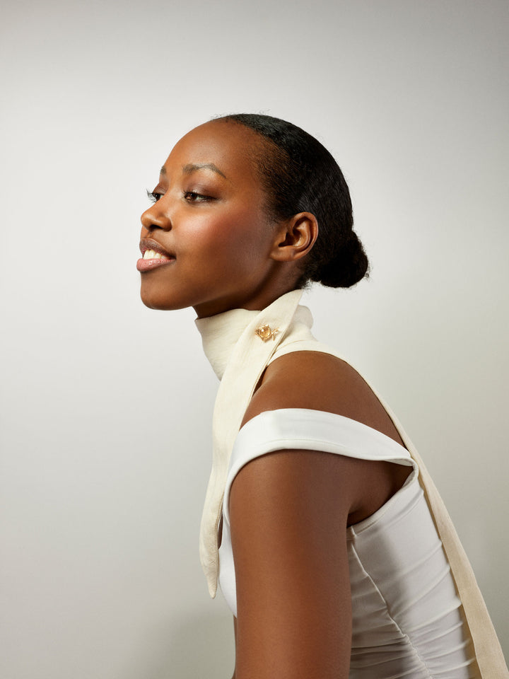 Young Fish 18K Gold Brooche w. Quartz