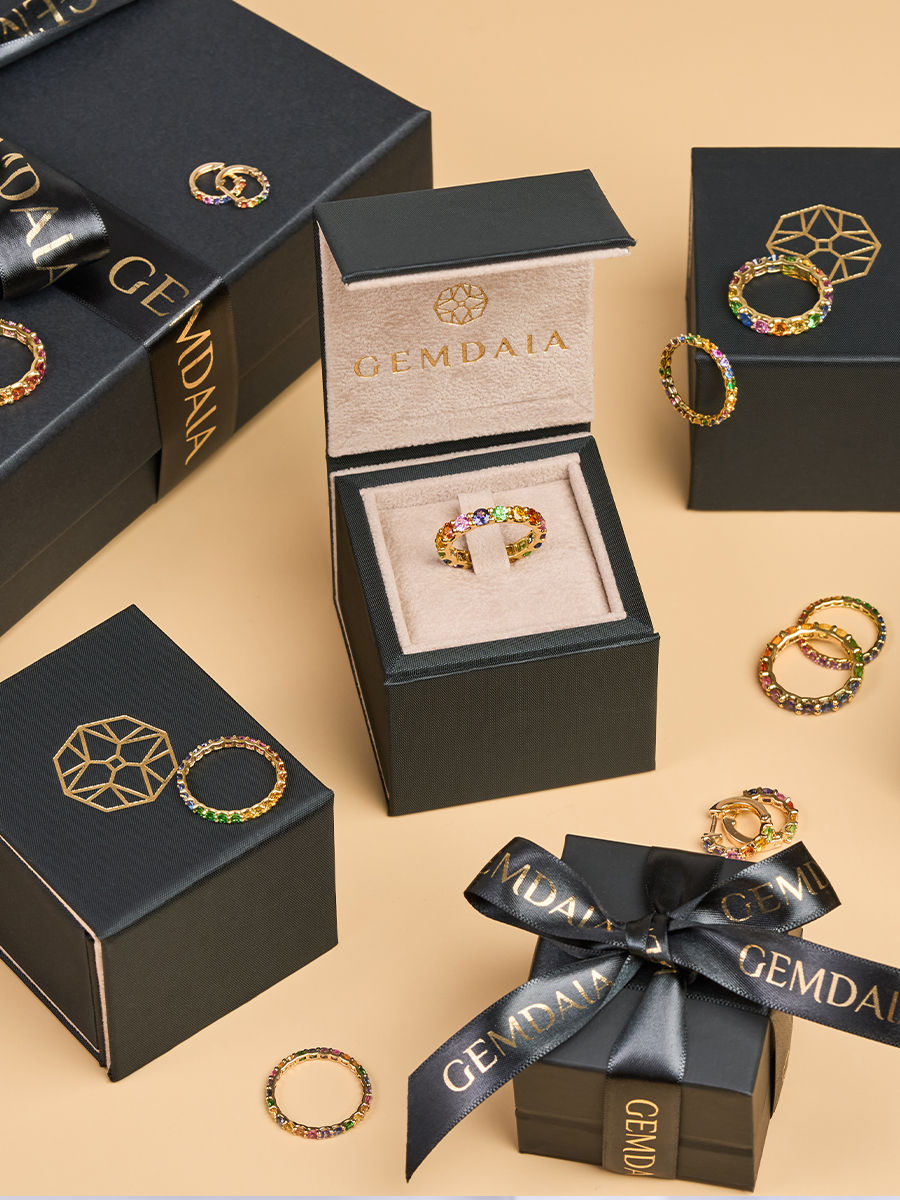 Regenbogen Sapphire Chunky 18k Gold Ring