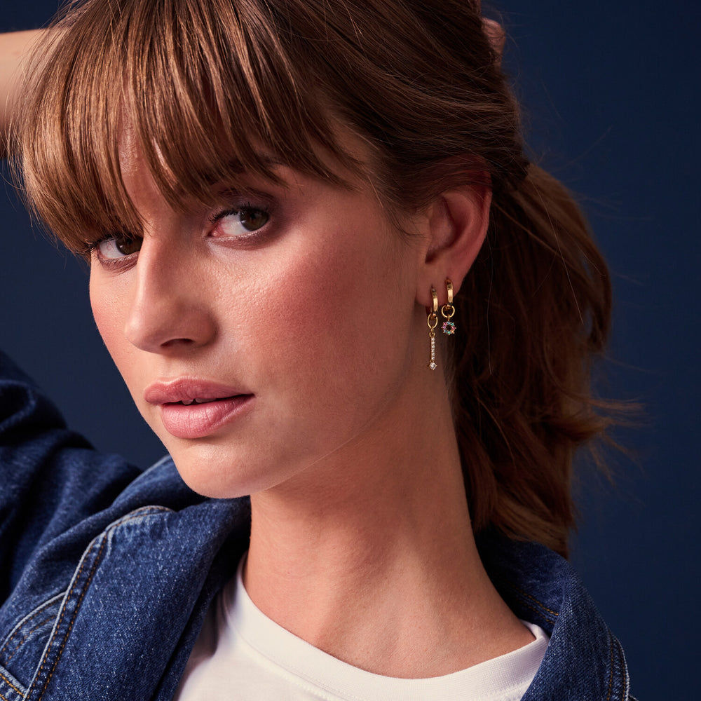 Circolo Lungo Silver Pendant w. Zirconias