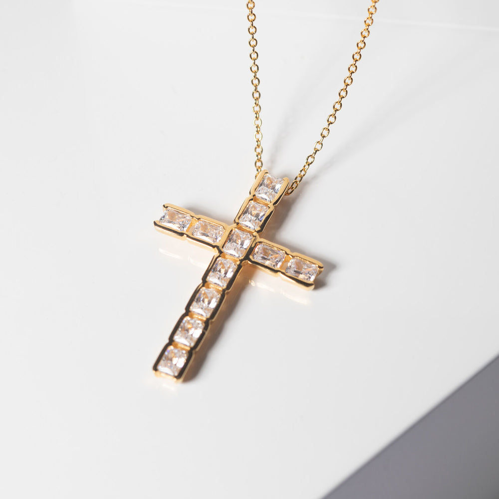 Roccanova Croce 18K Gold vergoldete Halskette m. Zirkon