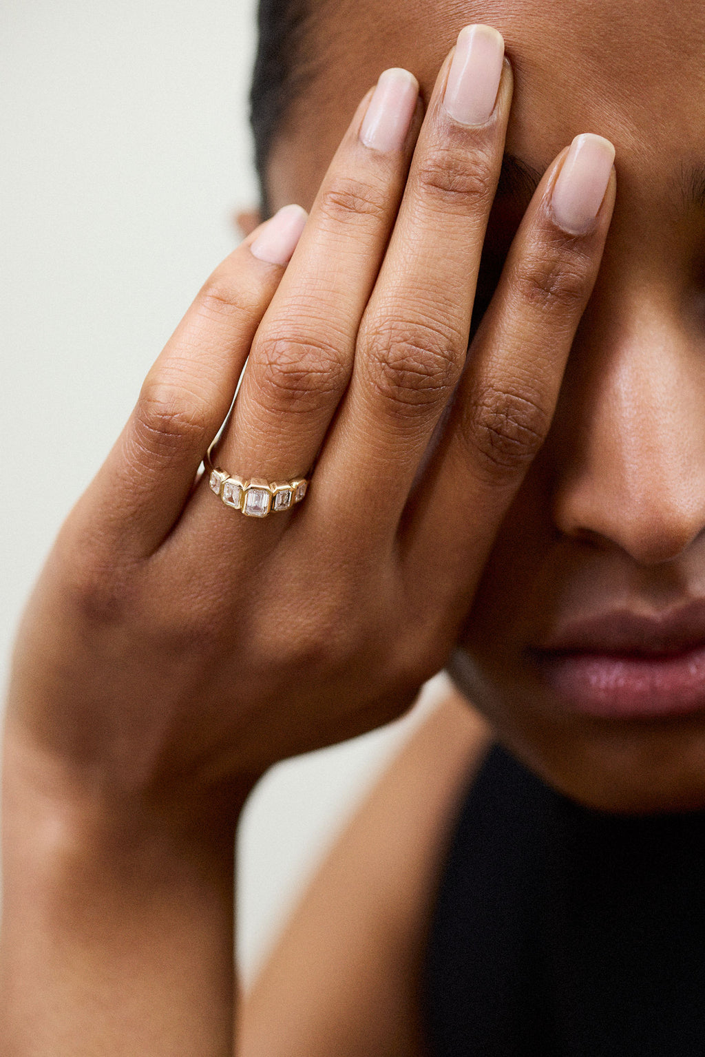 Five Stone 14k or 18k Whitegold Ring w. Lab-Grown Diamonds