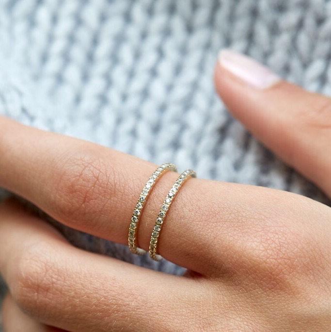Rock Classic 18K Guld Ring m. Grå Diamanter