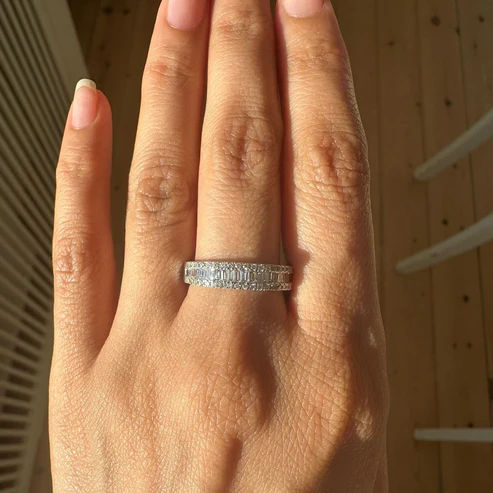 Danica 14k Hvidgulds Ring m. Diamanter