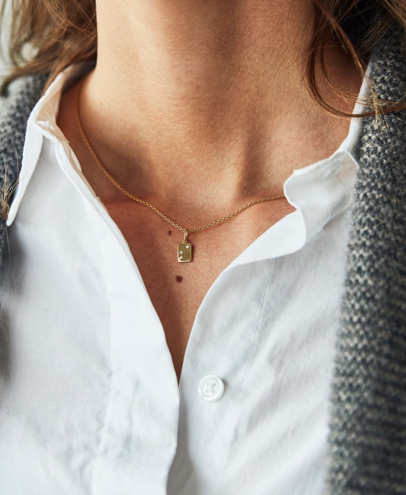 My Secret U 18K Gold Pendant w. Diamonds