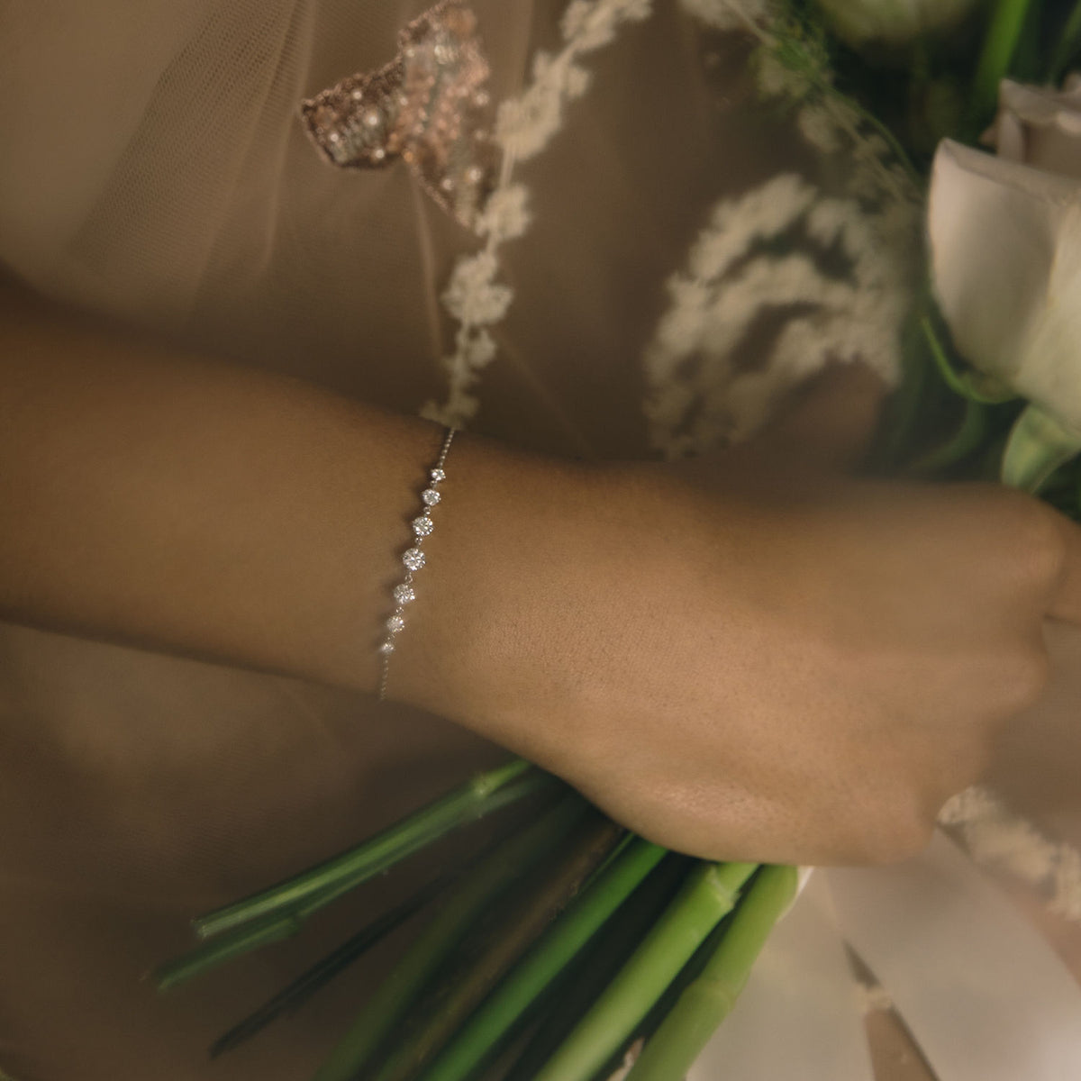 Linked 14K White Gold Tennis Bracelet w 0.85ct Lab-Grown Diamonds