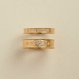 Dala Wide Diamond Scatter Band 9k Guld Ring m. Diamanter