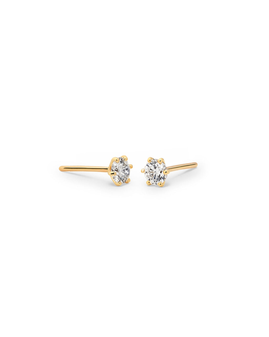 Six Prong Diamond 14k Gold Studs w. Diamonds