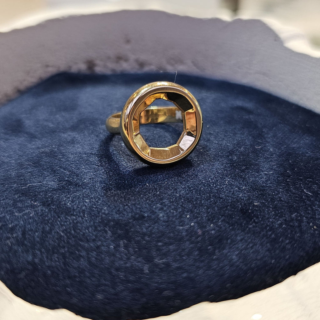 A. Sun Halo 18K Gold Ring