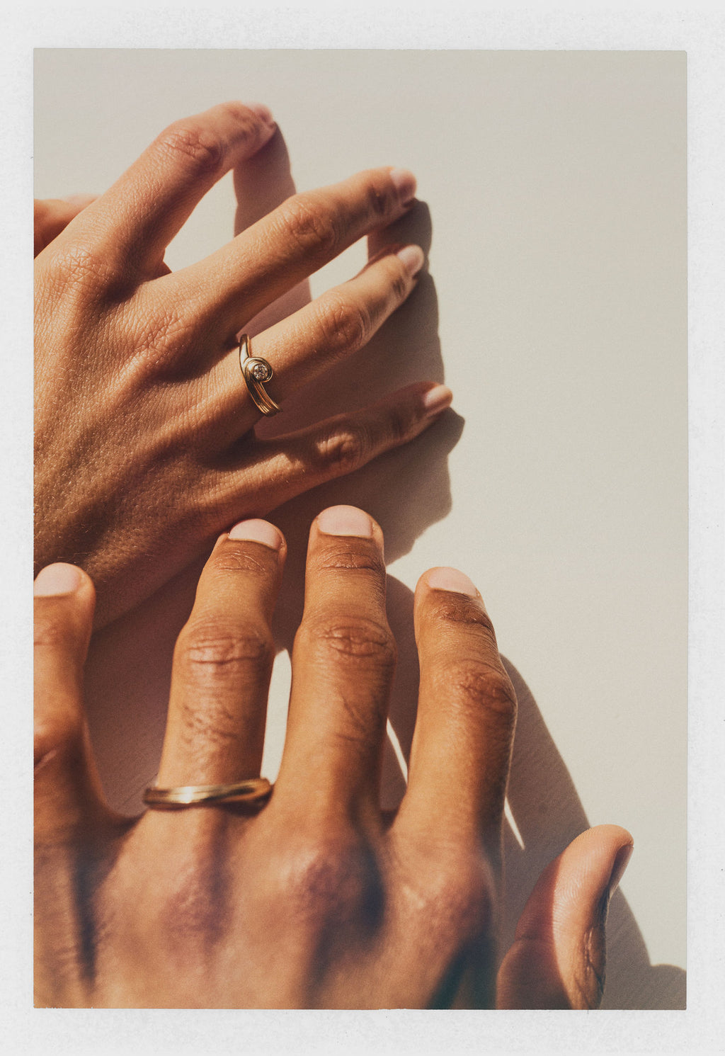 UNDA SOLITAIRE 14K GOLD RING W. Diamant